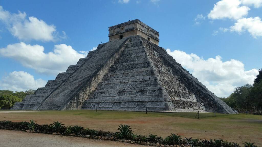 The Pyramid of Kulkulkán — also known as El Castillo — is probably the most recognized ruin of Chichén Itza.