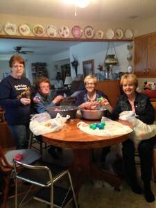 Shannon’s mom and her aunts helping her 91-year-old grandma fill Easter eggs for the 2016 hunt.