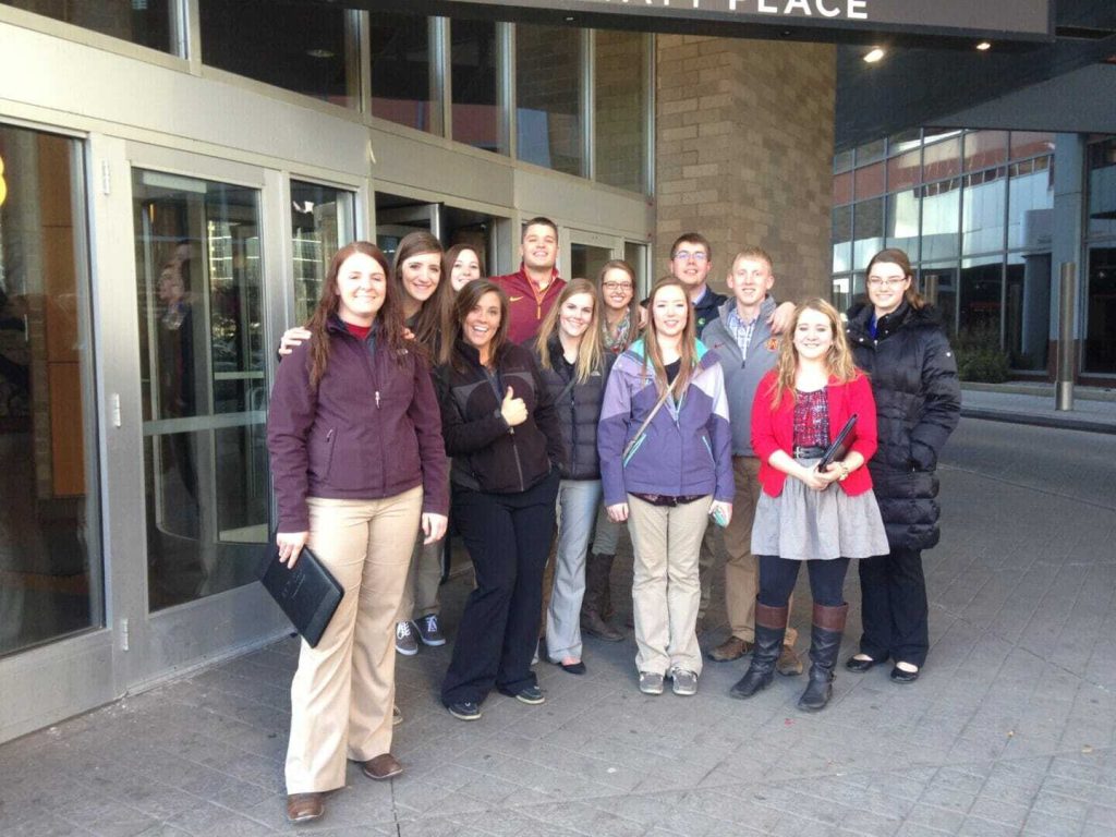 Industry Visits Emphasize Importance of Networking